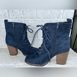 Candie’s navy suede lace up boots with block heel